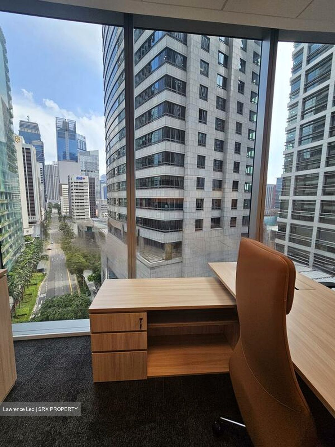 PLUS (D1), Office #472905761